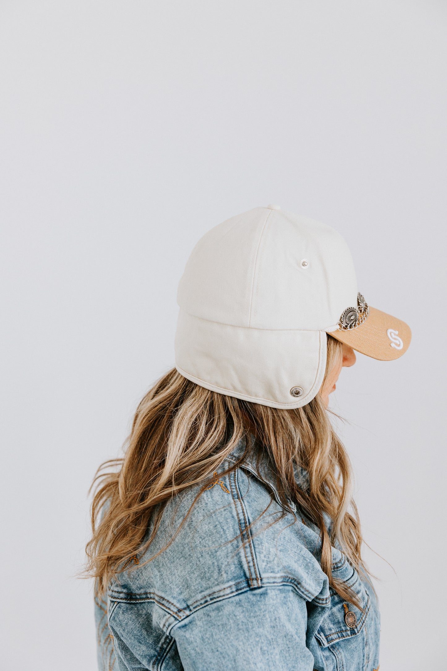 Prairie Pearl Earflap Trapper Hat